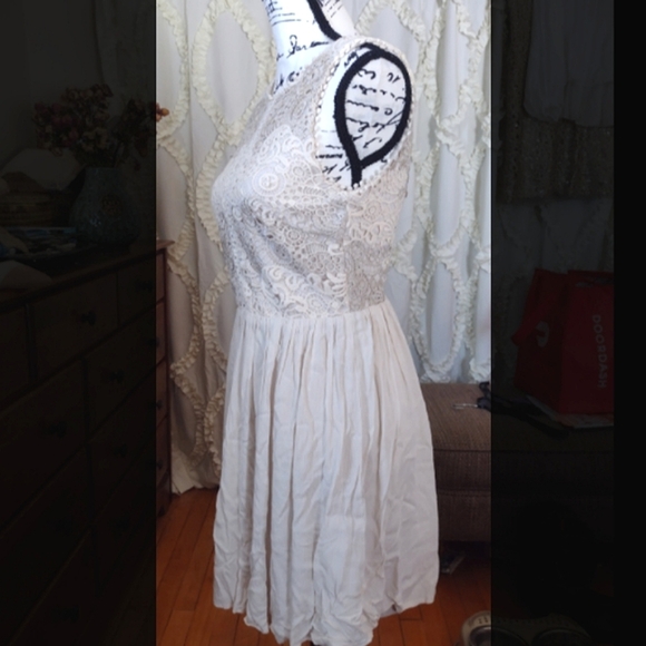 Gone 2morrow! NWT Francesca's Mini Dress Brand New! - Picture 4 of 6